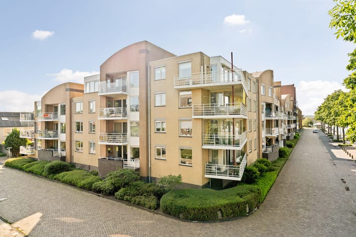 Photo 7 of Flitsstraat 28