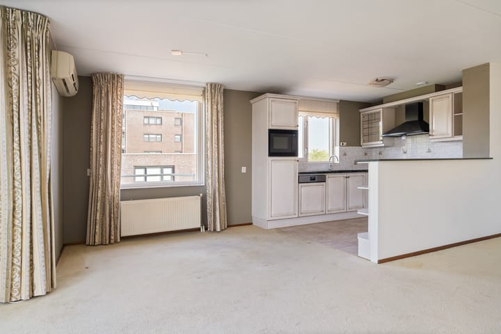 Photo 21 of Flitsstraat 28