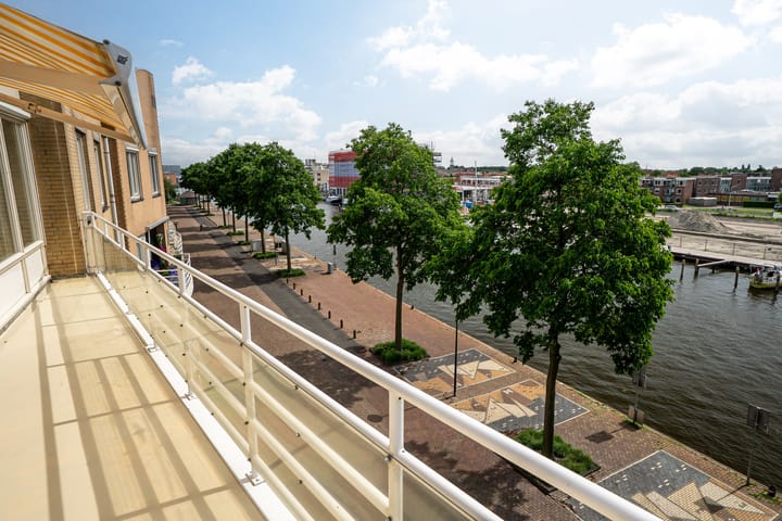 Photo 35 of Flitsstraat 28