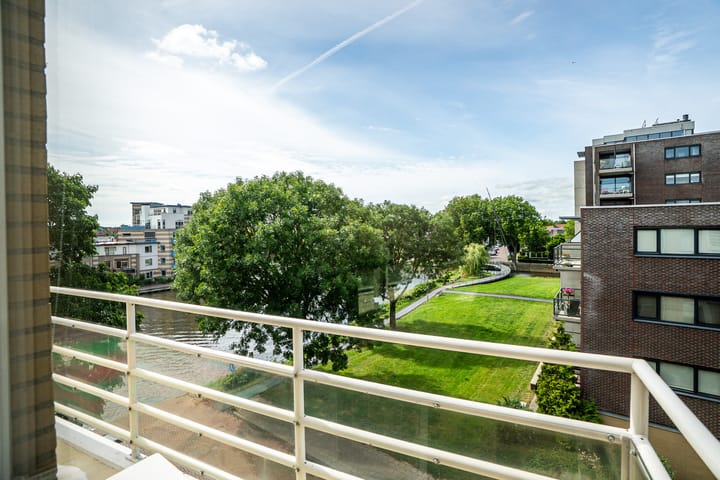 Photo 36 of Flitsstraat 28