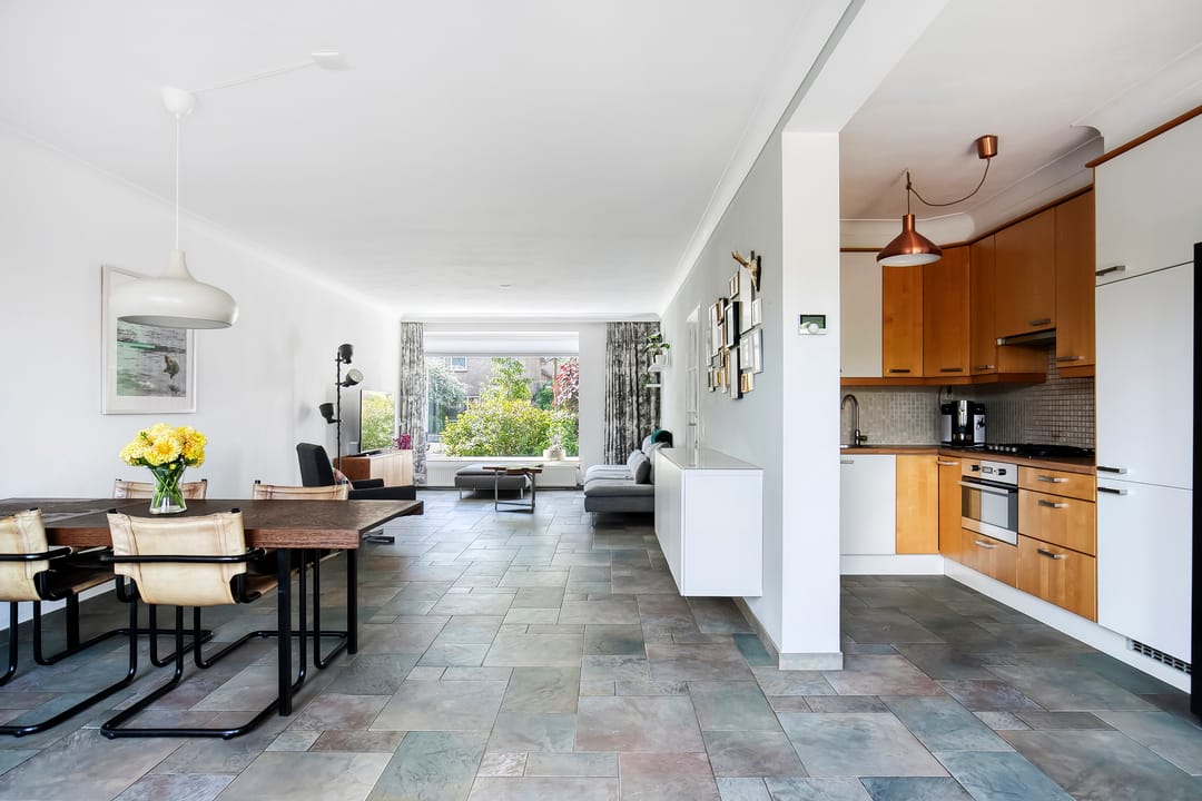 Foto 2 van Busweg 33