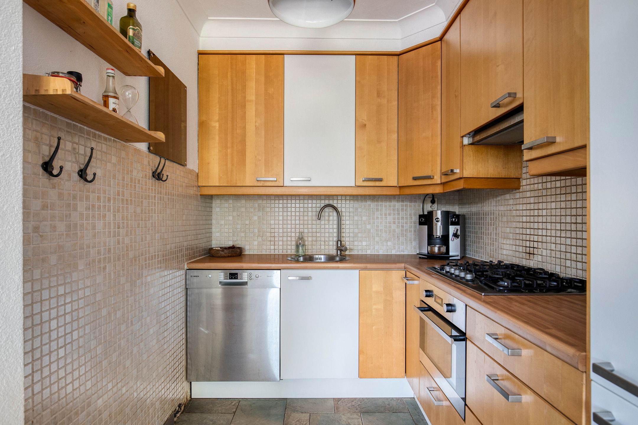 Foto 15 van Busweg 33