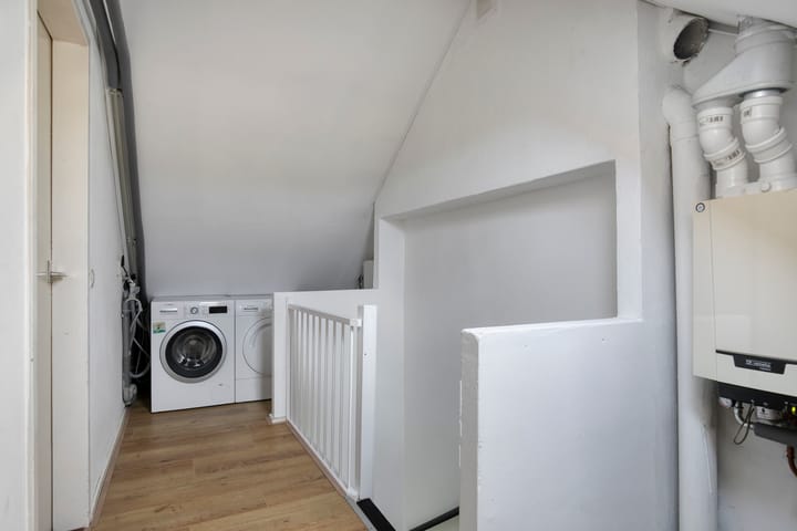 Foto 22 van Busweg 33