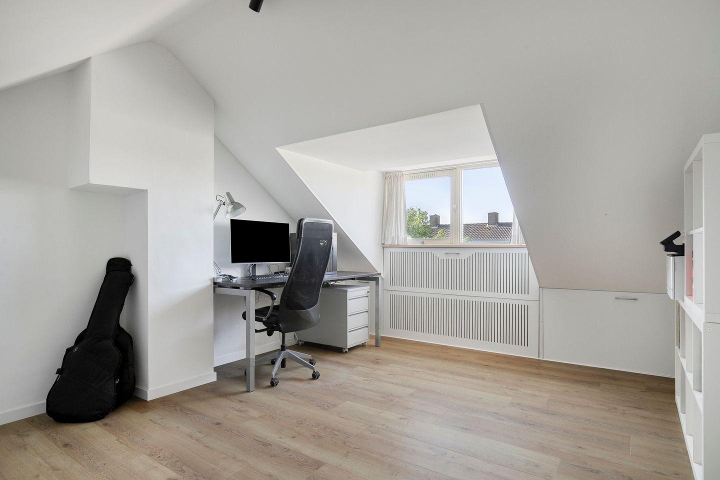 Foto 25 van Busweg 33