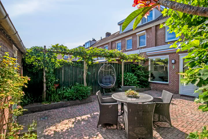 Foto 30 van Busweg 33