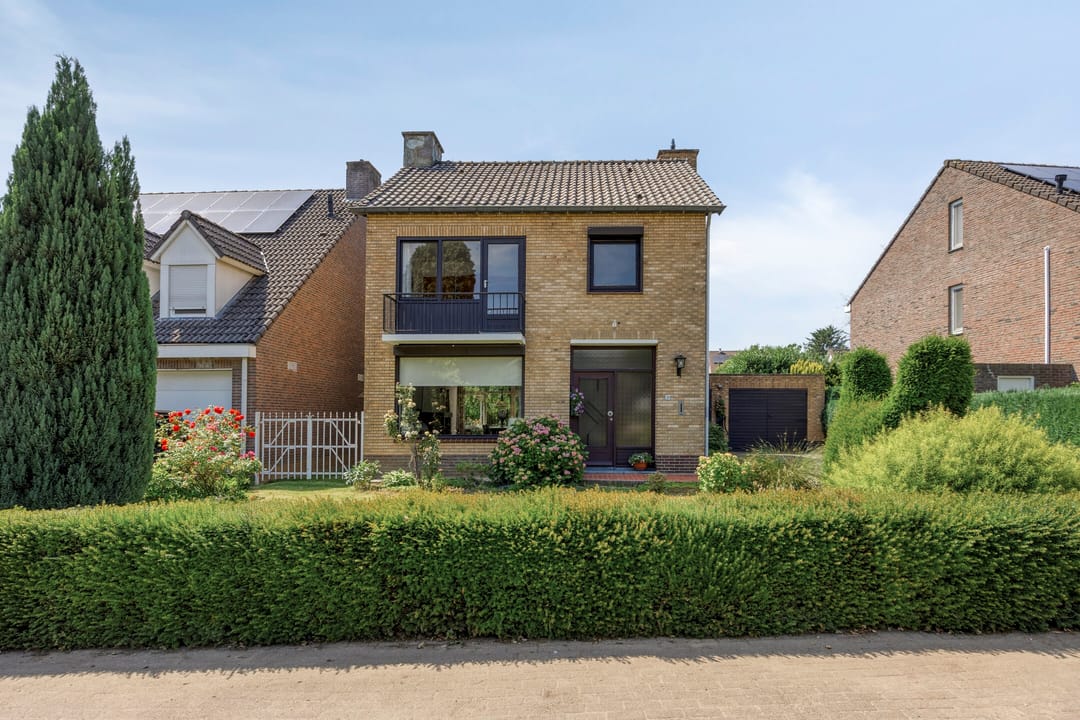 Foto 1 van Voerenweg 30