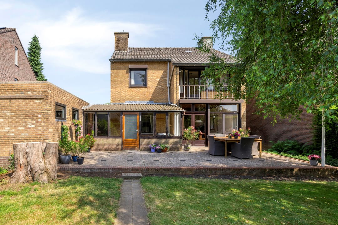 Foto 41 van Voerenweg 30