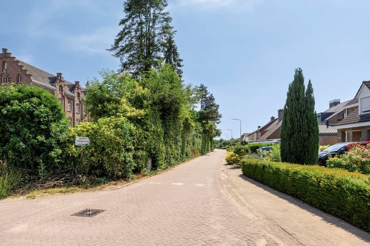 Foto 43 van Voerenweg 30