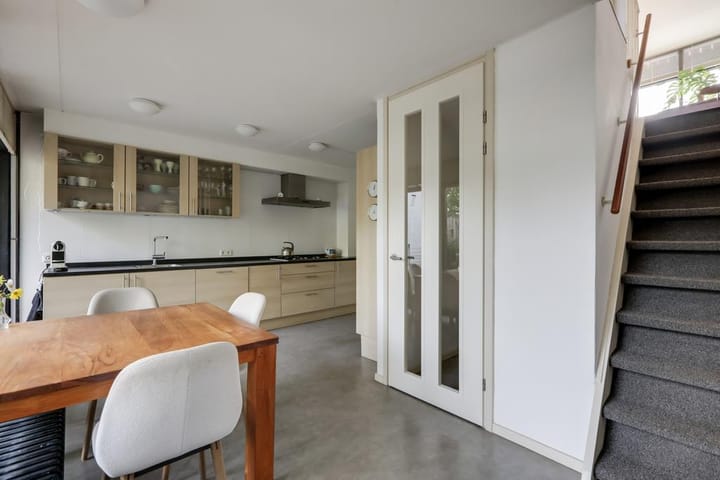 Photo 14 of Lepelaarstraat 12