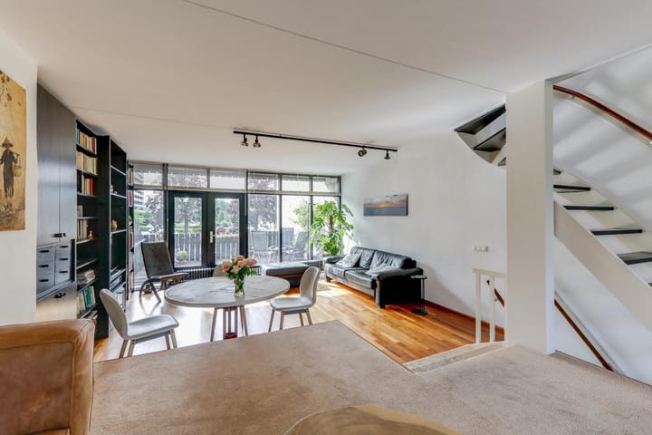 Photo 19 of Lepelaarstraat 12