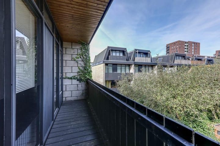 Photo 35 of Lepelaarstraat 12