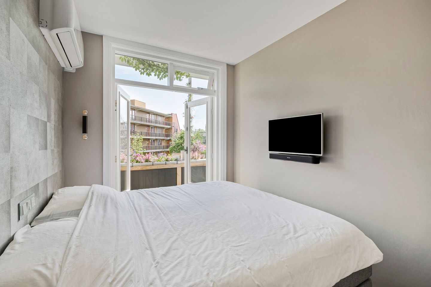 Foto 14 van Willem de Zwijgerlaan 359-2