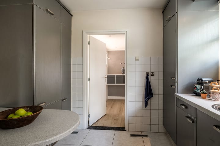 Foto 15 van Lutterstraat 21