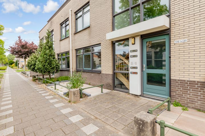 Foto 3 van Joris Ivenslaan 135