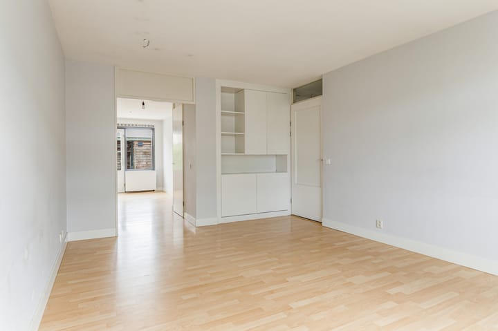 Foto 11 van Joris Ivenslaan 135