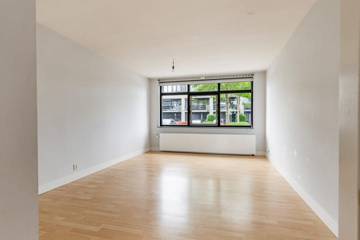 Foto 12 van Joris Ivenslaan 135