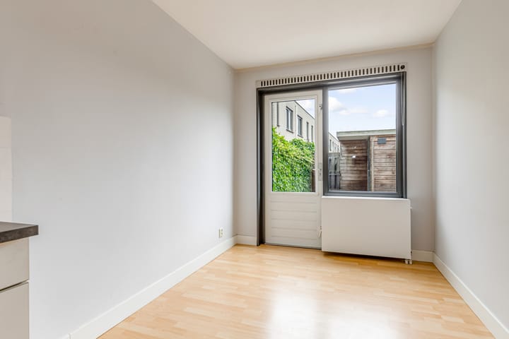 Foto 17 van Joris Ivenslaan 135