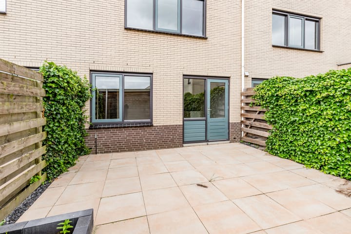 Foto 36 van Joris Ivenslaan 135