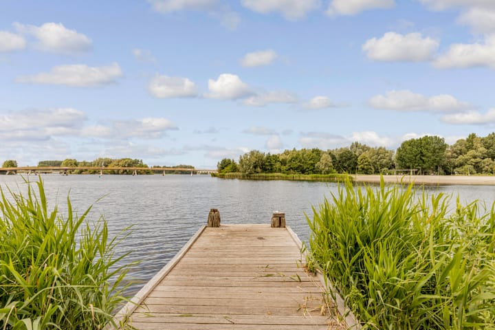 Foto 48 van Joris Ivenslaan 135