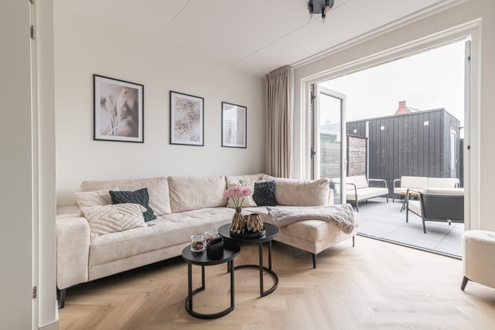 Foto 3 van Tiellaan 92