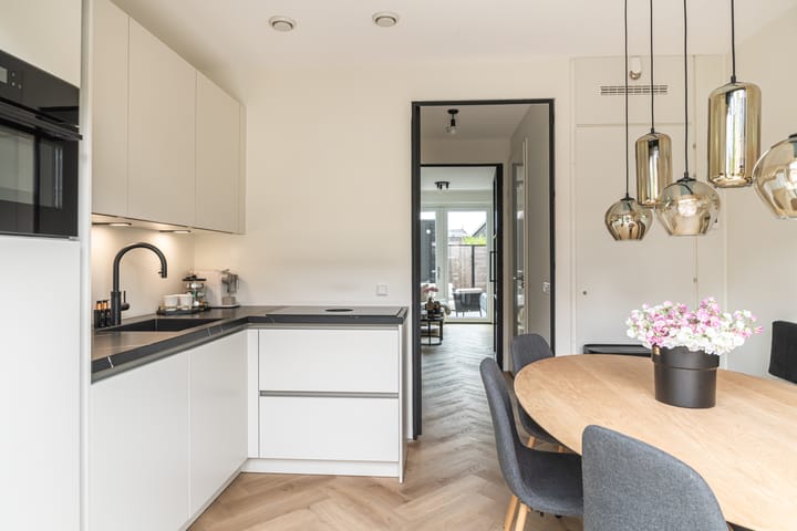 Foto 4 van Tiellaan 92