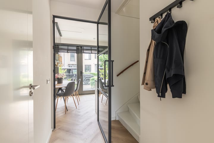 Foto 10 van Tiellaan 92