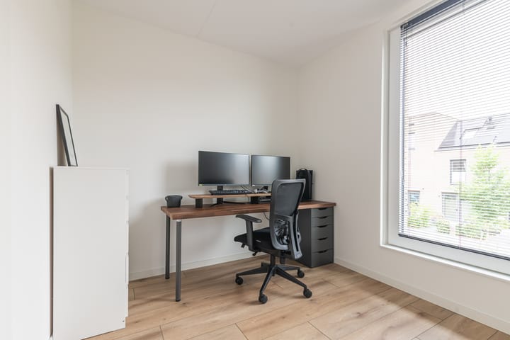 Foto 17 van Tiellaan 92