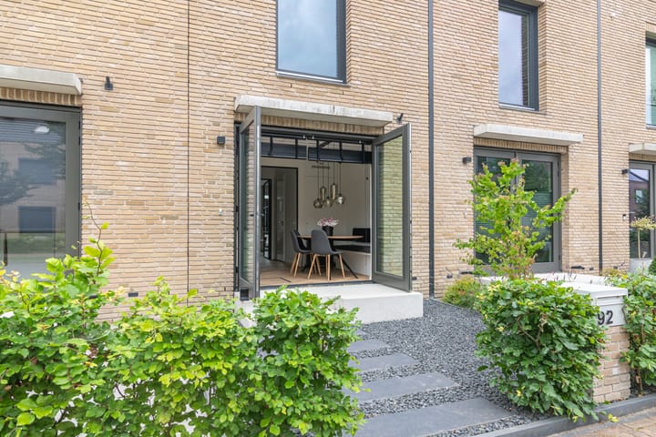 Foto 28 van Tiellaan 92