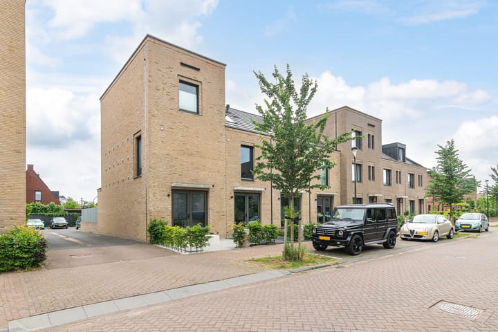 Foto 30 van Tiellaan 92