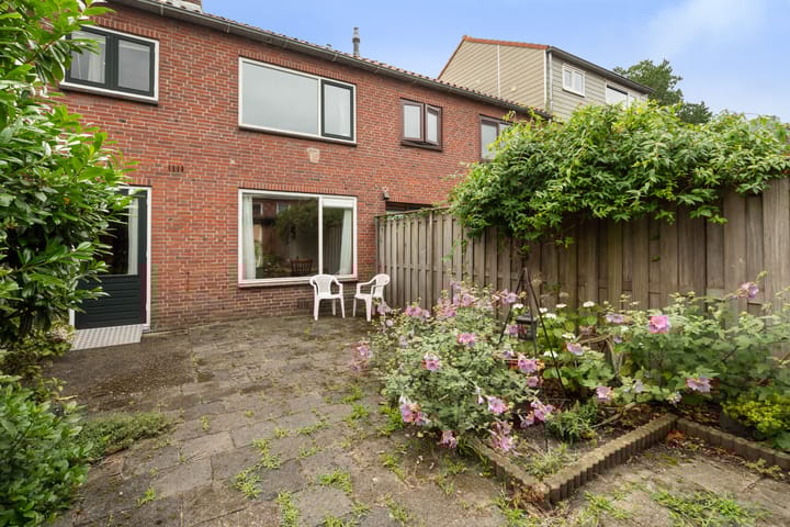 Foto 19 van Gerbrand Swartlaan 49