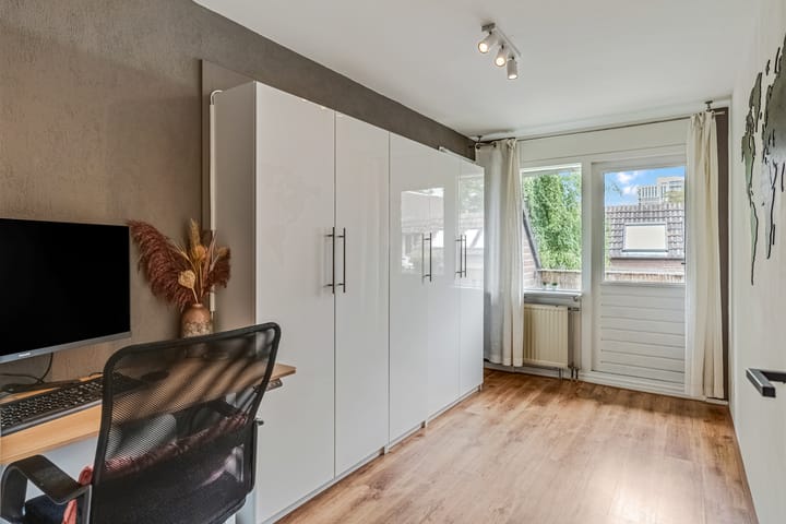 Photo 10 of Meijer van Leeuwenstraat 13