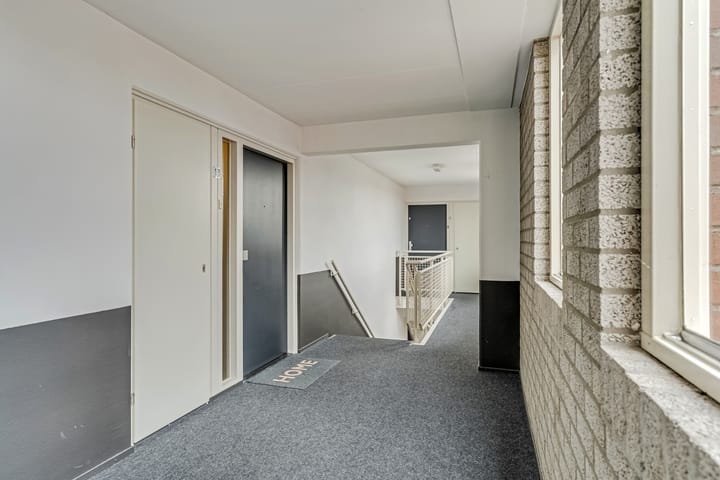 Foto 16 van Meijer van Leeuwenstraat 13