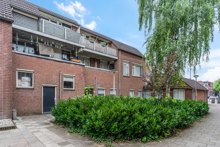 Photo 19 of Meijer van Leeuwenstraat 13