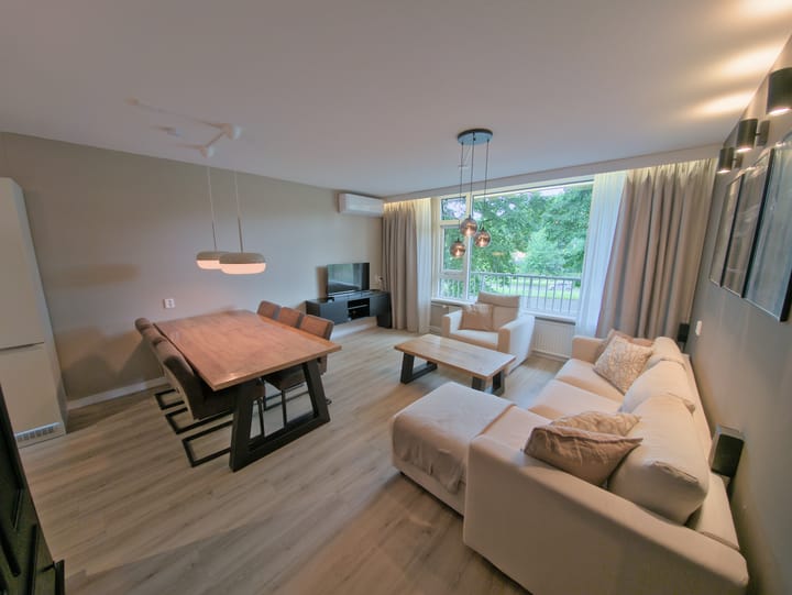 Photo 2 of Malvert 6560