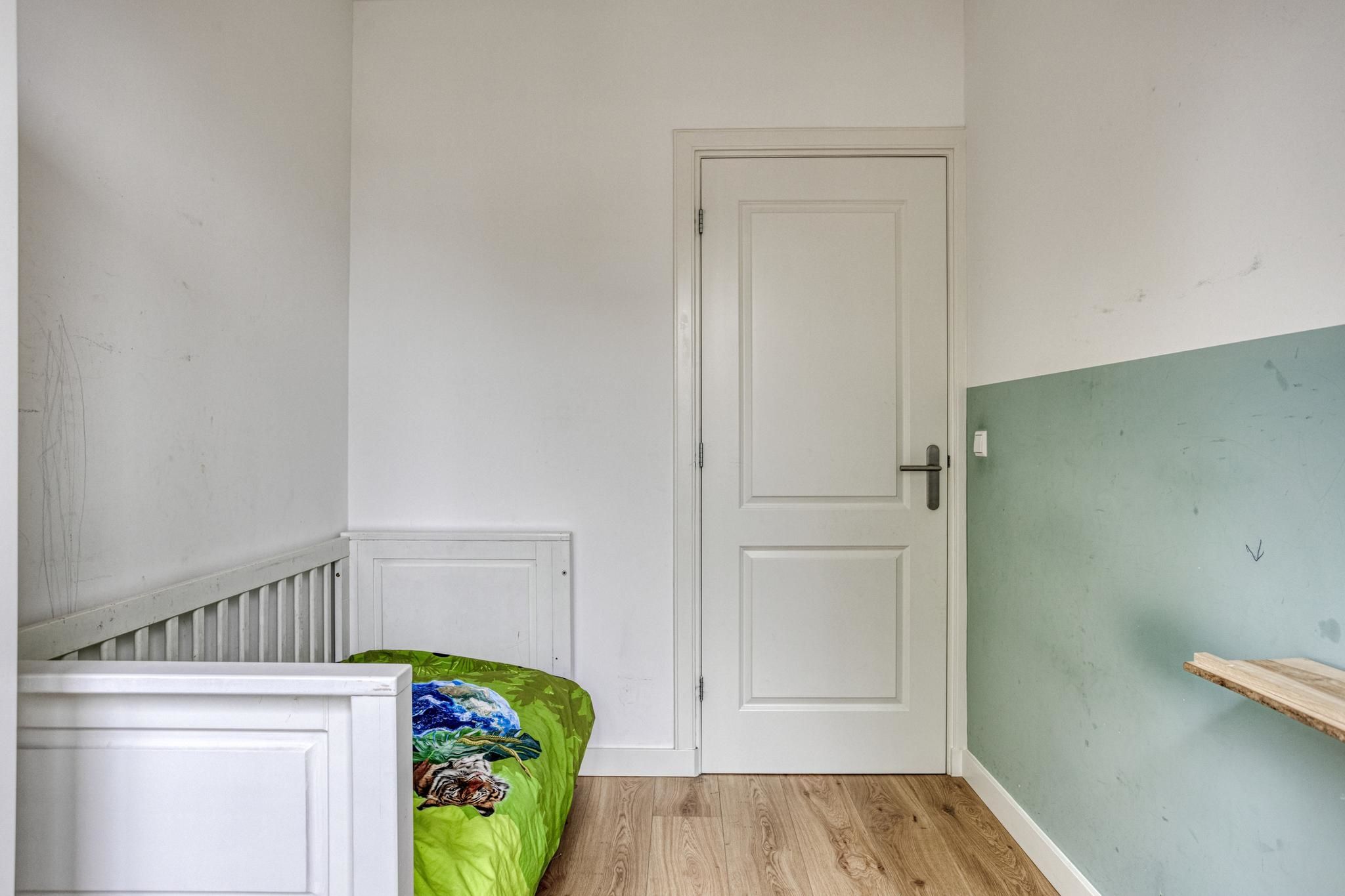 Photo 24 of Laan van Eik en Duinen 202