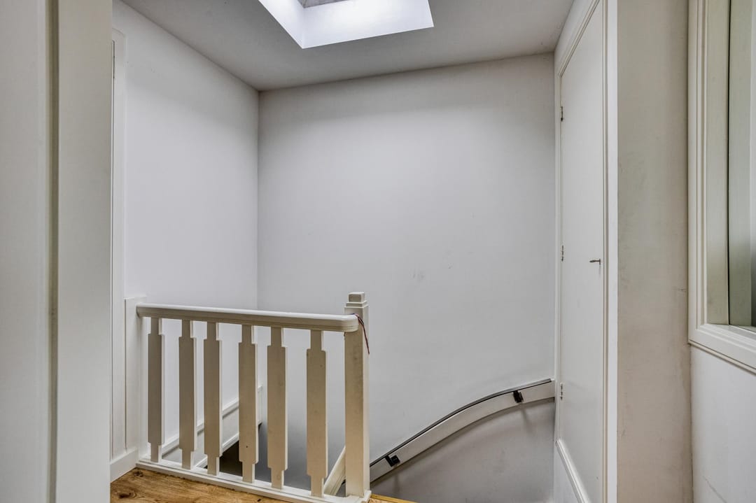 Photo 31 of Laan van Eik en Duinen 202