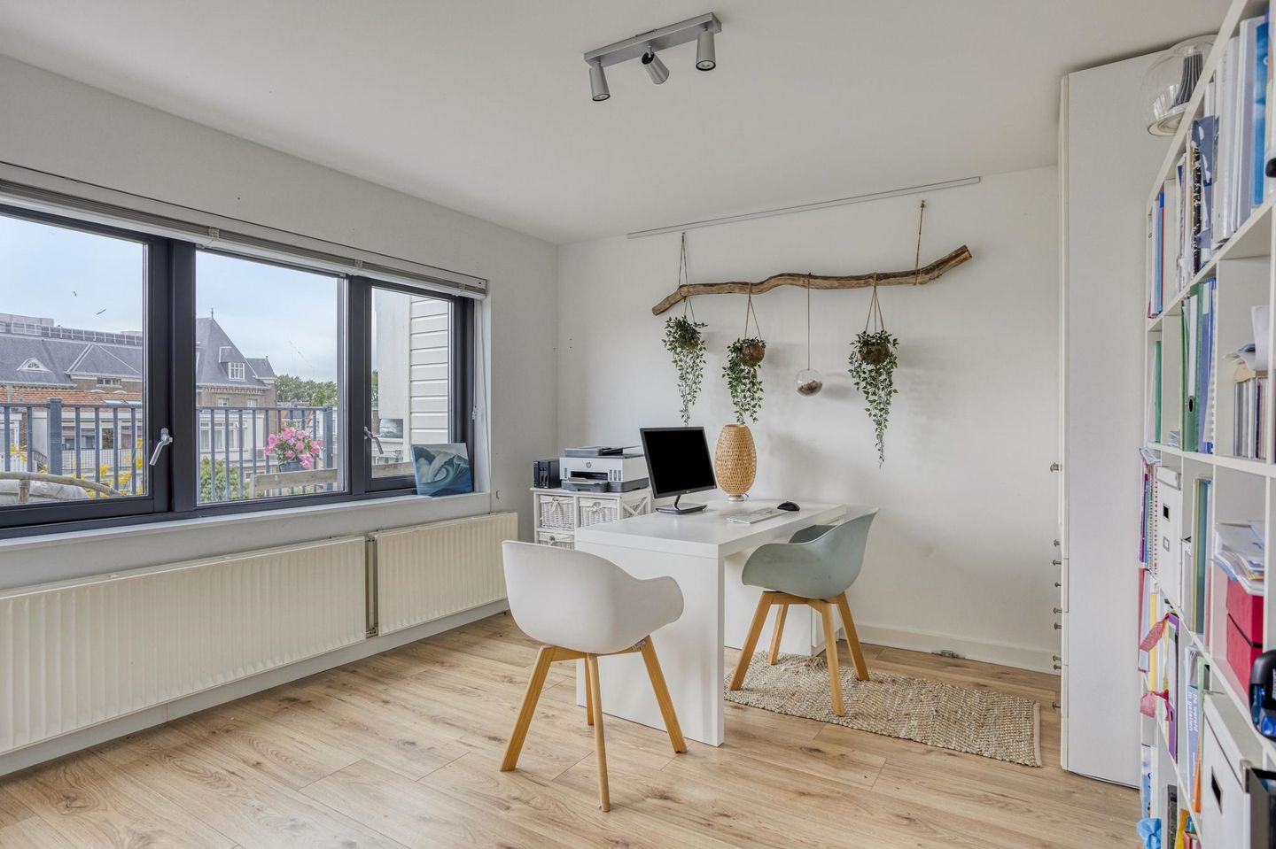 Photo 34 of Laan van Eik en Duinen 202