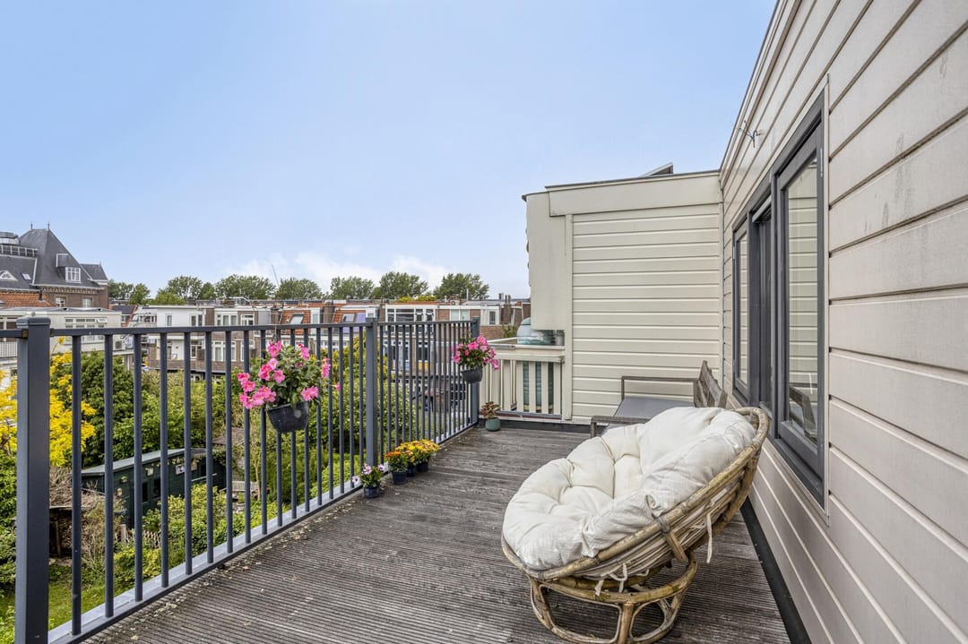 Photo 38 of Laan van Eik en Duinen 202