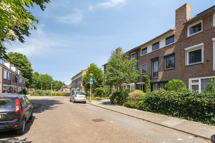 Foto 7 van Rameaustraat 6