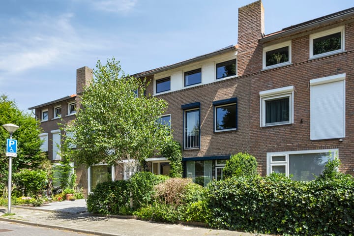 Foto 8 van Rameaustraat 6