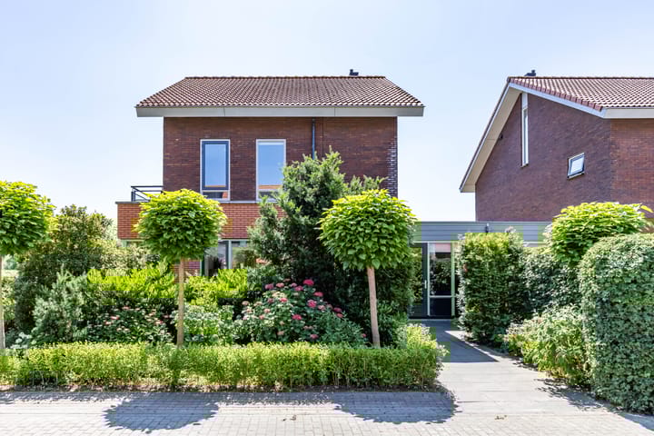 Photo 6 of Frouwesân 137