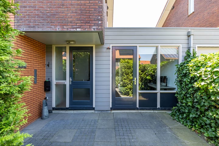 Photo 13 of Frouwesân 137