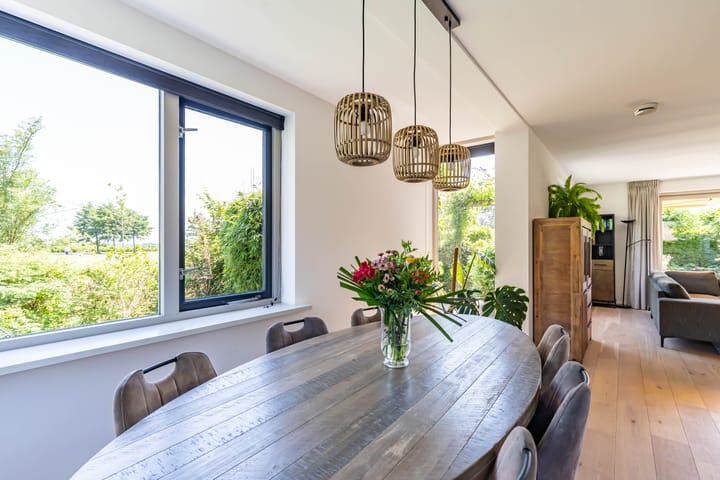 Photo 32 of Frouwesân 137