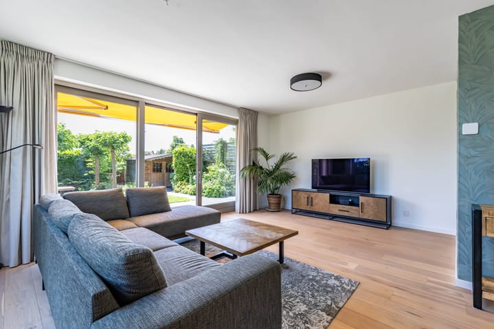 Photo 34 of Frouwesân 137