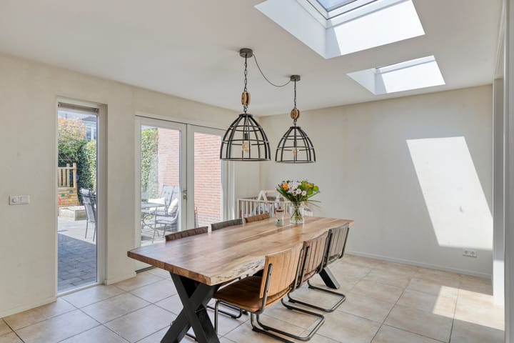 Foto 12 van Irenestraat 15