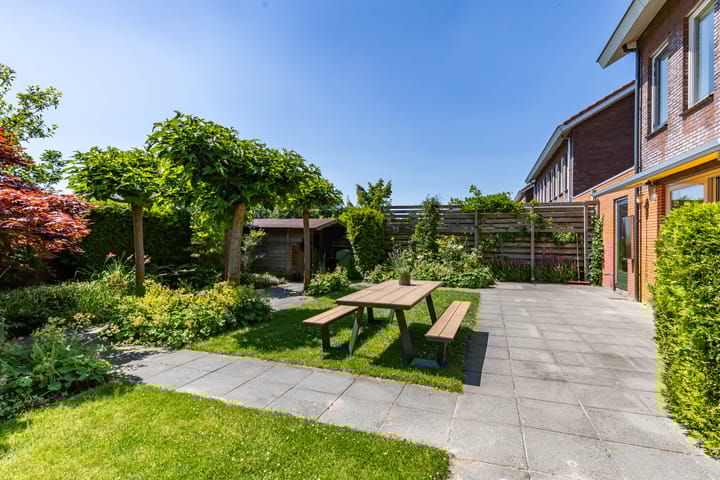 Photo 47 of Frouwesân 137