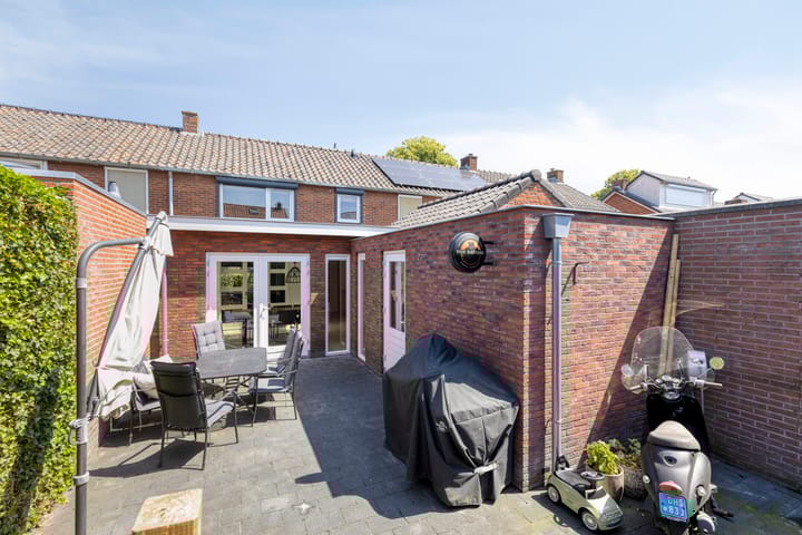 Foto 30 van Irenestraat 15