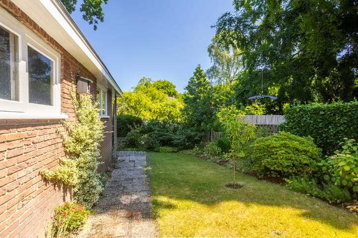 Photo 30 of Vondellaan 49