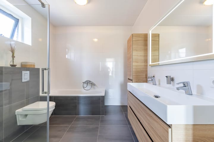 Photo 67 of Frouwesân 137