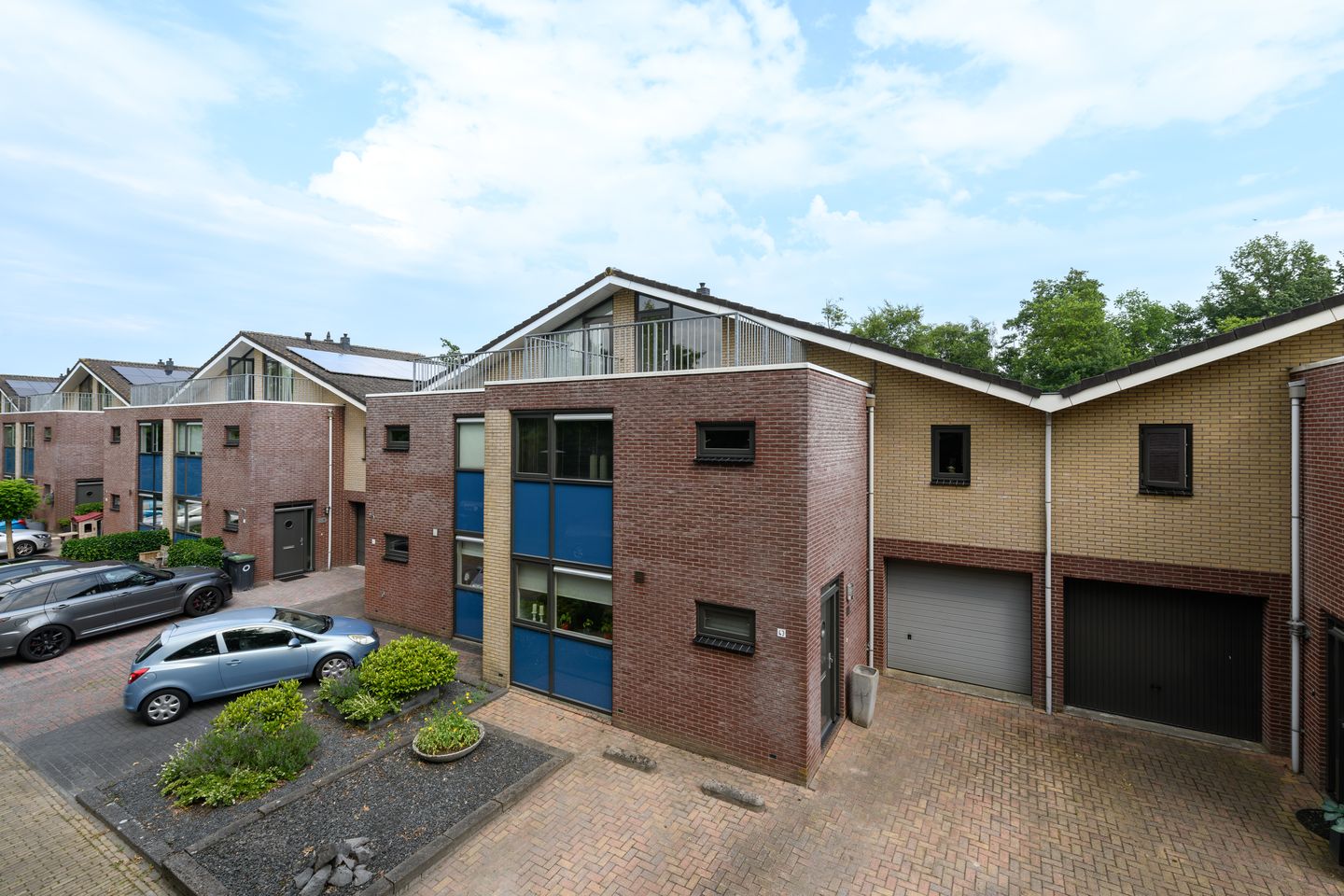 Waterland 43 main image
